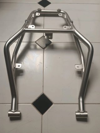 Soporte Top Case Ducati DesertX