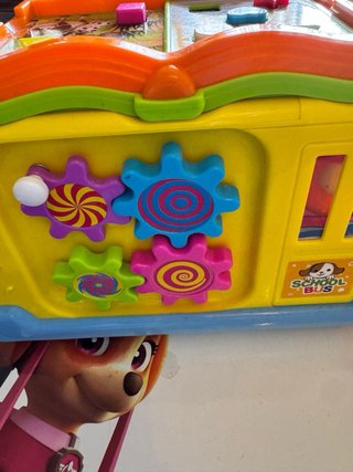 Autobús escolar musical multijuegos