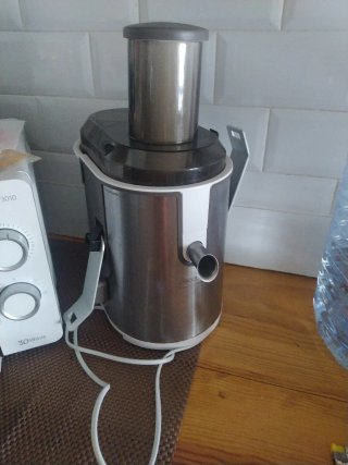 Exprimidor Cecotec Titanium