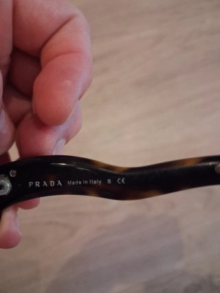Gafas de sol Prada auténticas