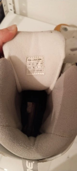 Patines agresivos blancos talla 39
