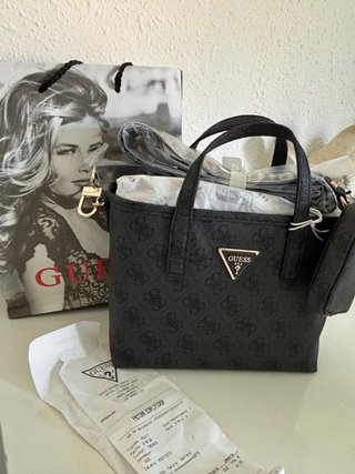 Bolso Guess Negro con Monedero