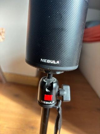 Proyector Portátil Nebula Negro