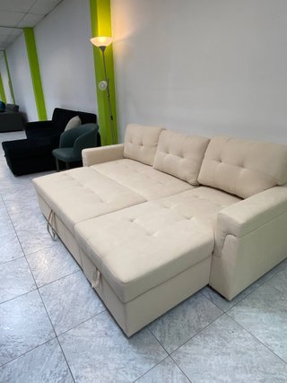 Sofá Cama Beige con Arcón