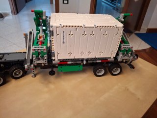 Lego Technic 42078 Mack Anthem