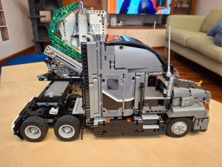Lego Technic 42078 Mack Anthem