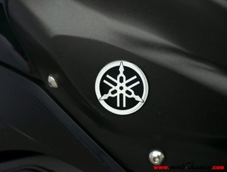 YAMAHA FZ8-N