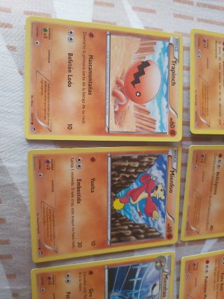 Conjunto cartas Pokémon