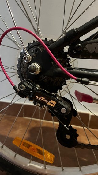 Bicicleta Btwin 24 pulgadas niña/o.