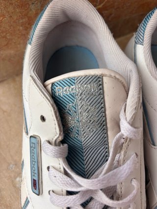 Zapatillas Reebok vintage blancos Talla 38.5