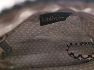 Bolso Kipling Negro y Blanco
