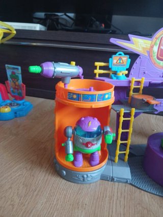 Superzings Laboratorio Kazoom (posibilidad de lote