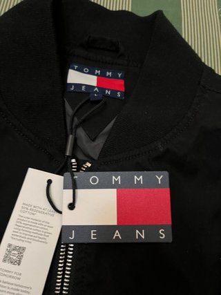 Chaqueta Bomber Tommy Jeans Negra Talla L