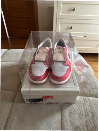 Jordan 1 Retro Low OG Trophy Room Talla 44