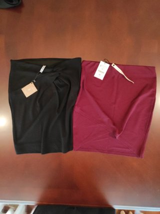 2 Faldas negra y granate ceñidas