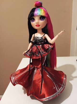 Rainbow High Jett Dawson Vestido Pasarela