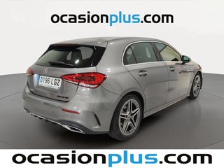 Mercedes-Benz Clase A 180 100 kW (136 CV)