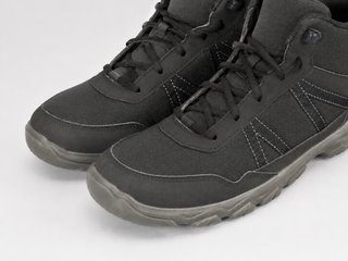Botas senderismo Quechua T43 negras