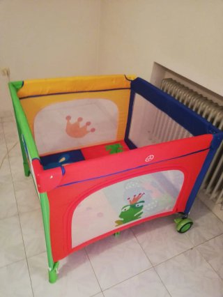 Cuna de viaje para bebé