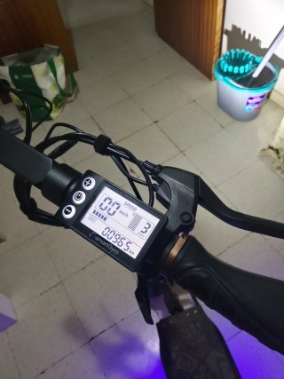 Patinete eléctrico PRO casi nuevo