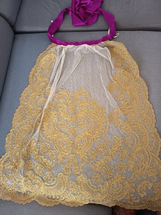 Manteletas Falleras Doradas y Rosas