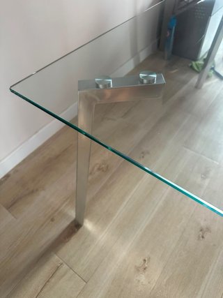 Mesa de comedor cristal y metal