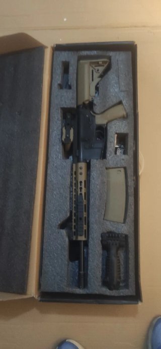 Lote Táctico Airsoft Casco y Accesorios