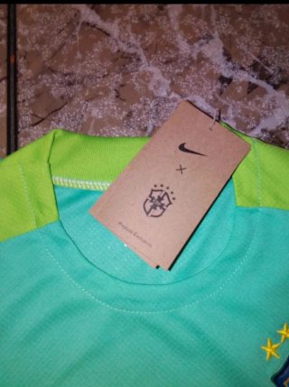 Camiseta Nike Brasil