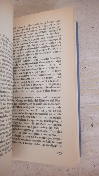 El poder cambia de manos Czeslaw Milosz
