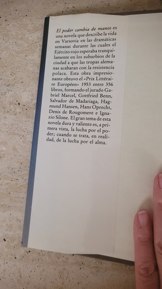 El poder cambia de manos Czeslaw Milosz