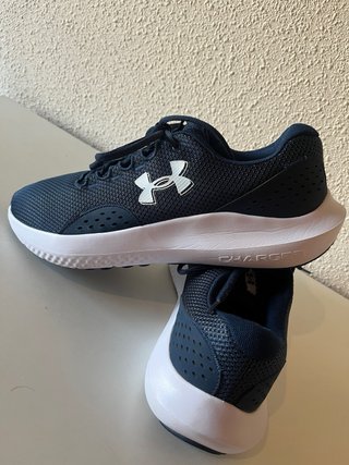 Zapatillas Under Armour Charged Azul Marino/Blanco