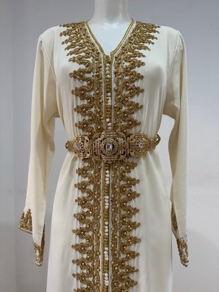 Caftán bordado dorado y blanco talla única