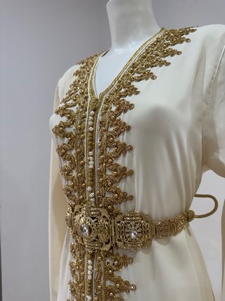 Caftán bordado dorado y blanco talla única