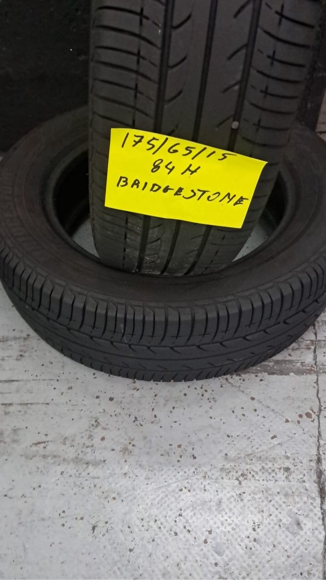 Bridgestone 175/65/15 84H