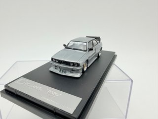 STREET WEAPON 1:64 BMW M3 PANDEM ICONS ALICANTE