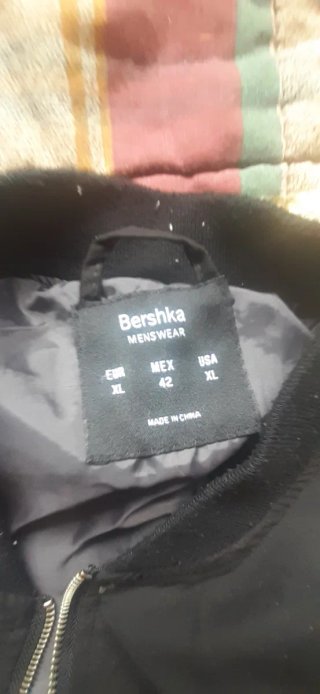 Chaqueta bomber negra hombre