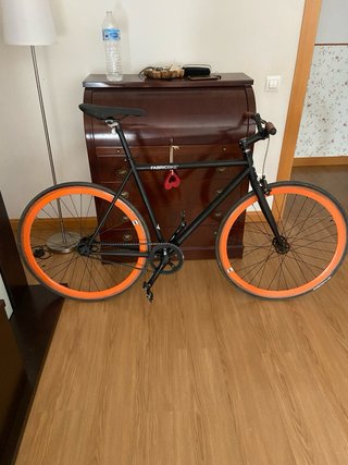 Bicicleta FABRICBIKE Fixie Negra Ruedas Naranja