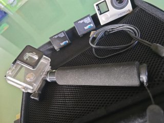 Cámara GoPro Hero 4 + Accesorios