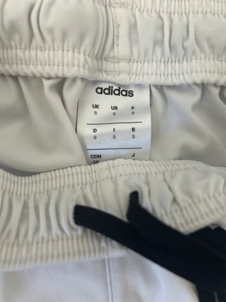 Pantalones cortos Adidas blancos