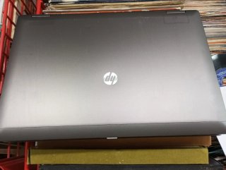 Ordenador Portátil HP Intel i5 8GB RAM 118GB SSD