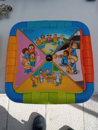 Juguete musical interactivo infantil