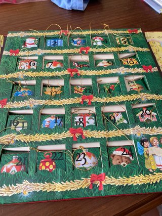 Mi calendario de adviento con 24 libritos leer.