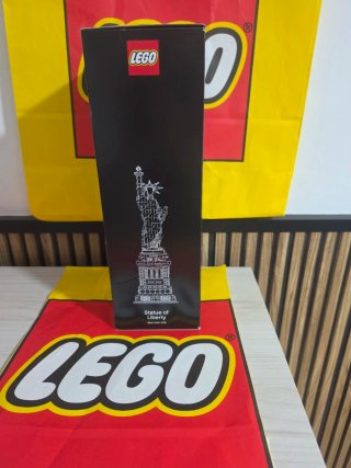 LEGO Architecture Estatua de la Libertad 21042
