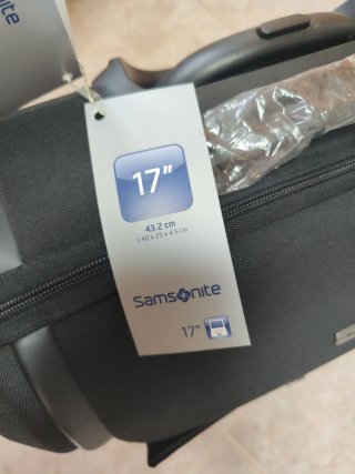 Maleta de cabina Samsonite negra nueva