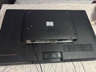 Televisión OKI para piezas.