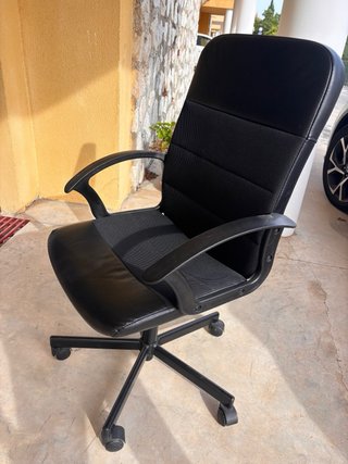 Silla de oficina Silon negra