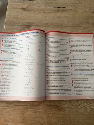 Libro Fisica y Quimica. Primero Bachillerato