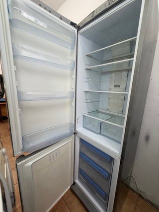 Nevera Indesit No Frost