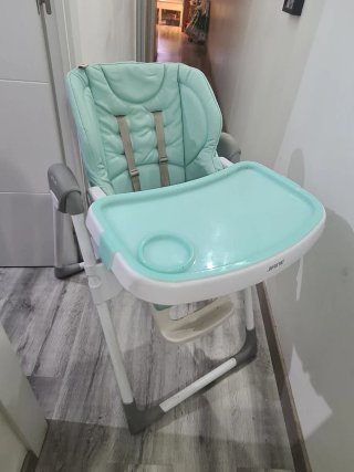 Trona de bebé color menta