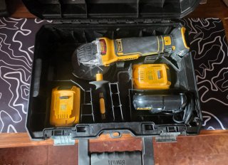 Caja, Taladro, Radial, Baterías, cargadores Dewalt